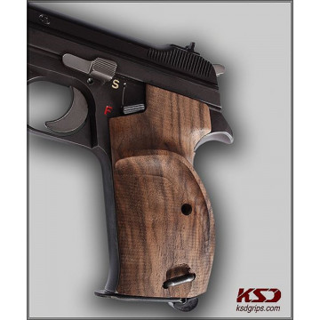 Sig P210-1 / P210-4 / P210-5 / P210-6 / DK M49 - With Lanyard Ring (Kordon Halkalı) Wooden (Turkish Walnut) Handgun Grip