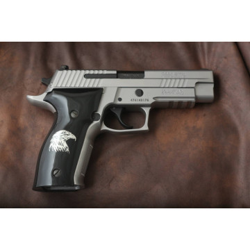 Sig Sauer P226 / P226 SL / P226 Sport / P226 Sport II / P226 Sport II SL / P226 Sport II SL PPC (Acrylic Black) Silver Logo Handgun Grip