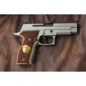Sig Sauer P226 / P226 SL / P226 Sport / P226 Sport II / P226 Sport II SL / P226 Sport II SL PPC Wooden (Turkish Walnut) Brass & Mine Logo Handgun Grip