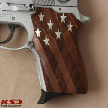 Smith Wesson 3913 TSW Wooden (Turkish Walnut) Silver Logo Handgun Grip