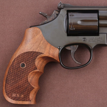 Smith Wesson N Frame Round Butt Wooden (Turkish Walnut) TAC Mark Handgun Grip