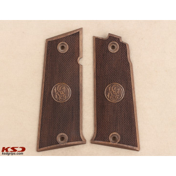 LLama  45.Acp TAC Grips