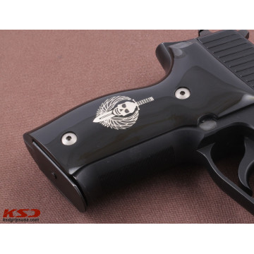 Sig Sauer P226 TAC Grips