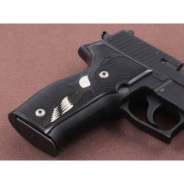 Sig Sauer P226 TAC Grips