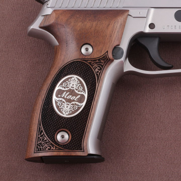 Sig Sauer P226 (Your name and Last Name ) TAC Grips